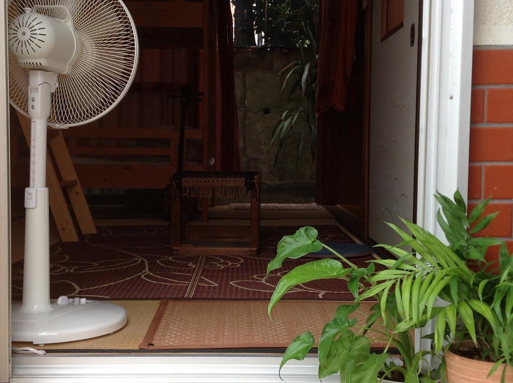 Buddha Guest House Shirahama Onsen Exterior foto